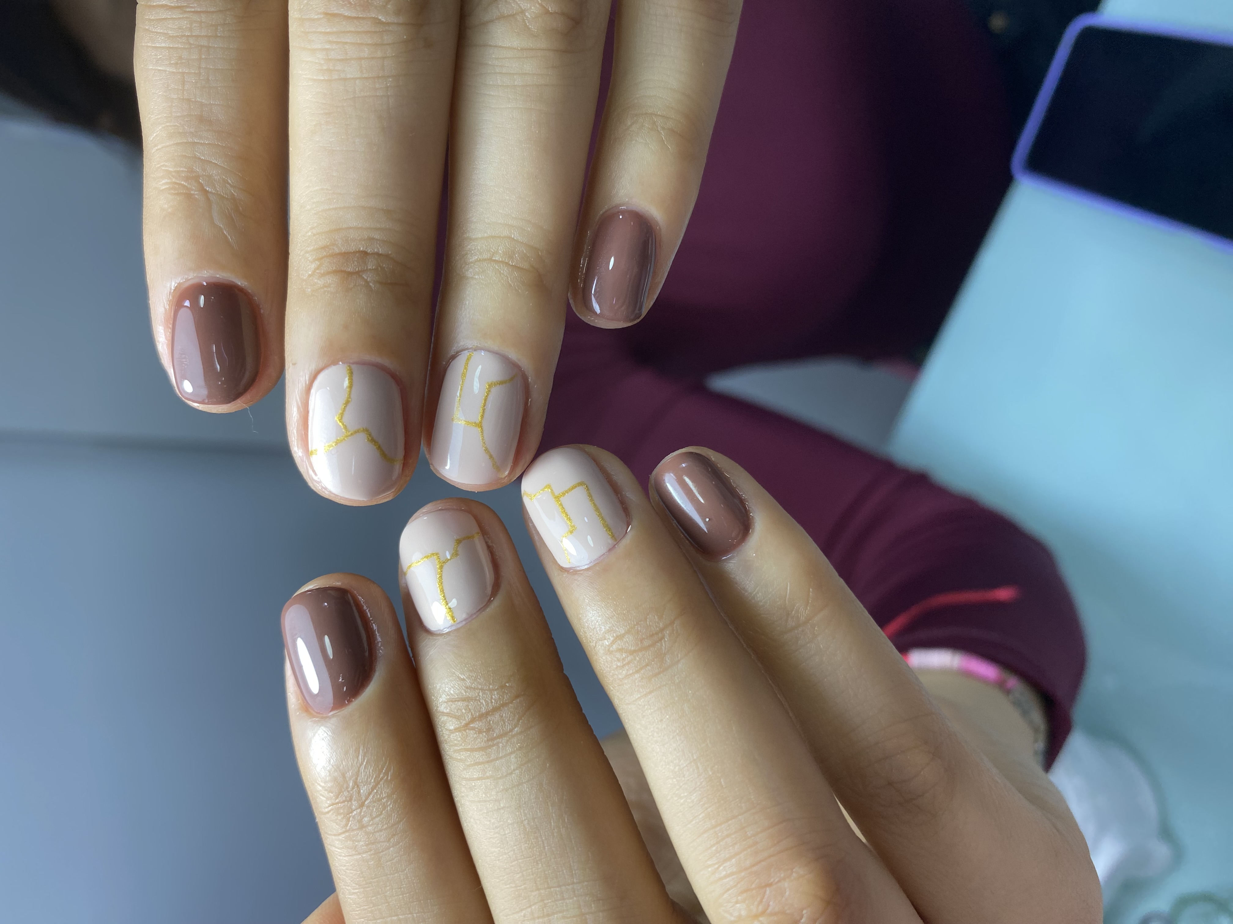 ESMALTADO SEMIPERMANENTE